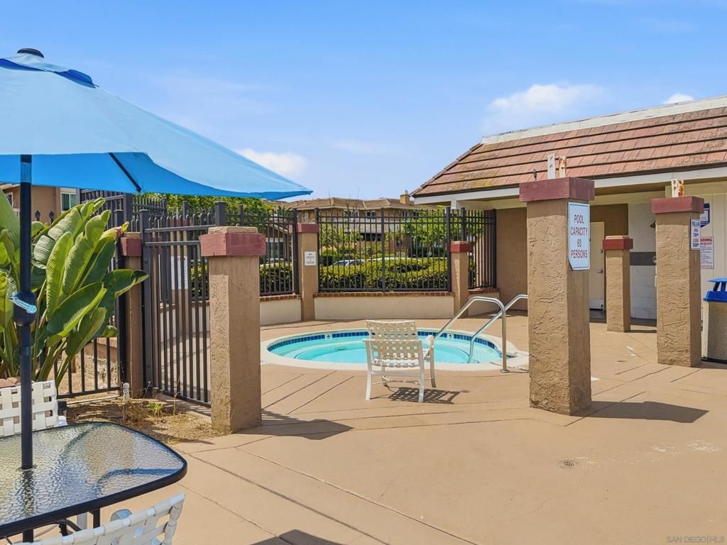 Image 31 of property listing at 17443 Ashburton Rd., San Diego, CA 92128