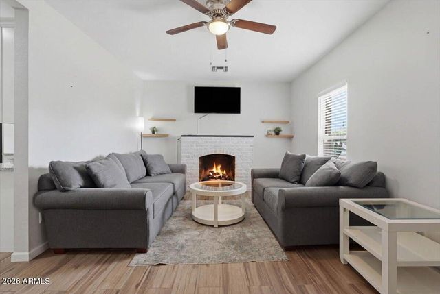 1514 E FILLMORE Street, Phoenix, AZ 85006