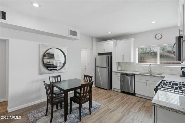 1514 E FILLMORE Street, Phoenix, AZ 85006