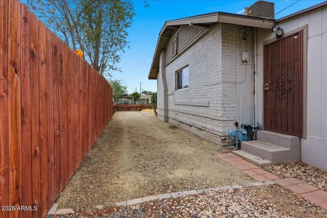 1514 E FILLMORE Street, Phoenix, AZ 85006