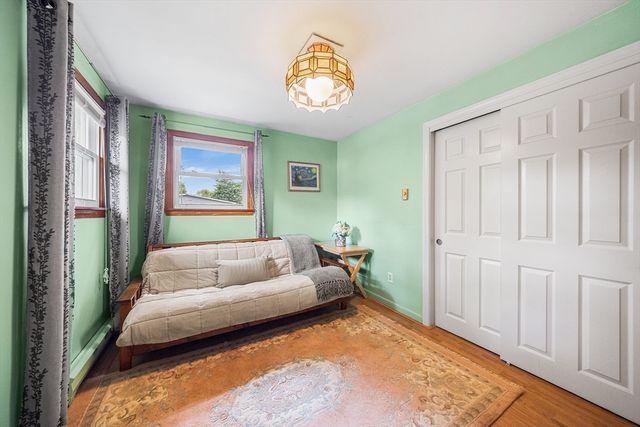27 Randy Rd, Framingham, MA 01701