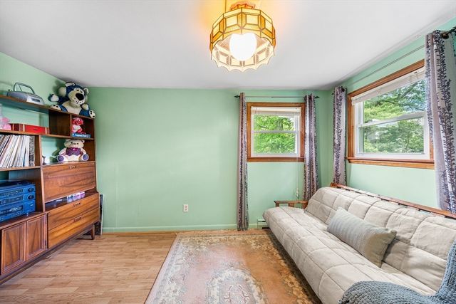 27 Randy Rd, Framingham, MA 01701
