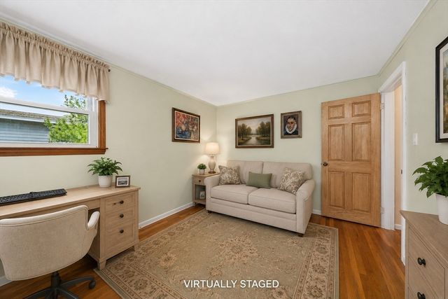 27 Randy Rd, Framingham, MA 01701