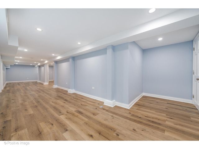 5025 W Superior Street, Chicago, IL 60644
