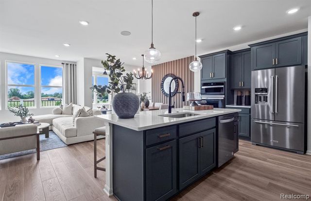 5580 East Spaniel Drive, Ann Arbor, MI 48108