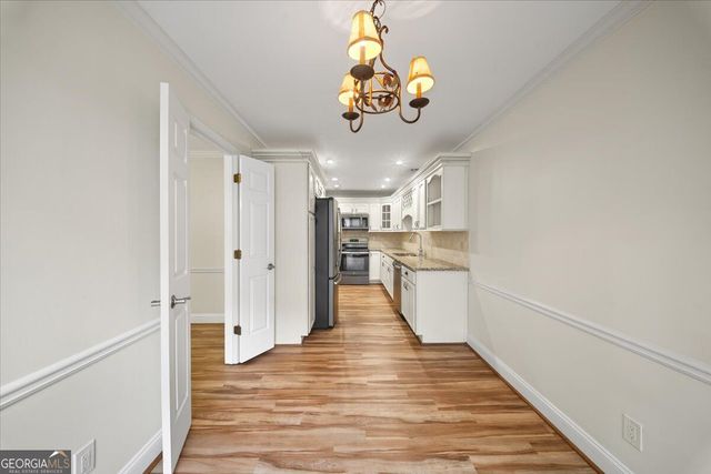 110 Great Oaks Lane, Roswell, GA 30075