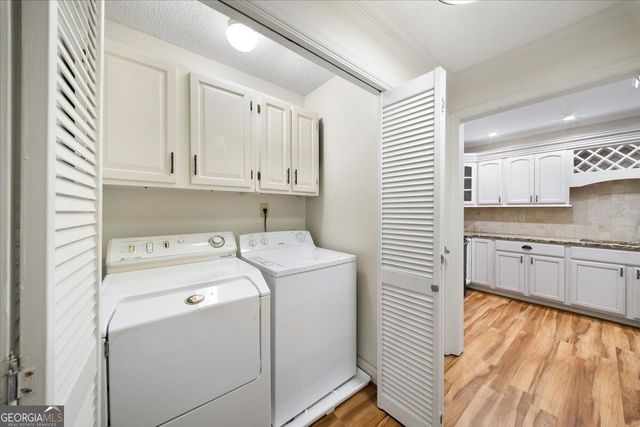 110 Great Oaks Lane, Roswell, GA 30075