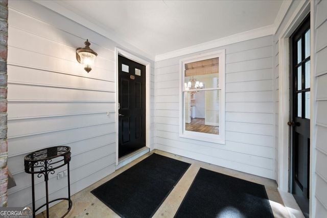 110 Great Oaks Lane, Roswell, GA 30075