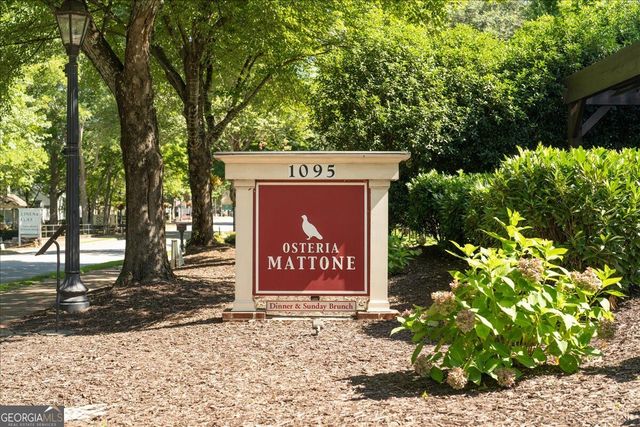 110 Great Oaks Lane, Roswell, GA 30075