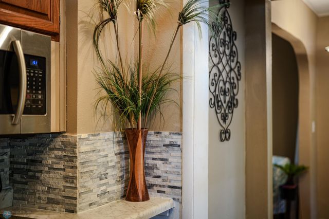 624 4th Street S, Moorhead, MN 56560