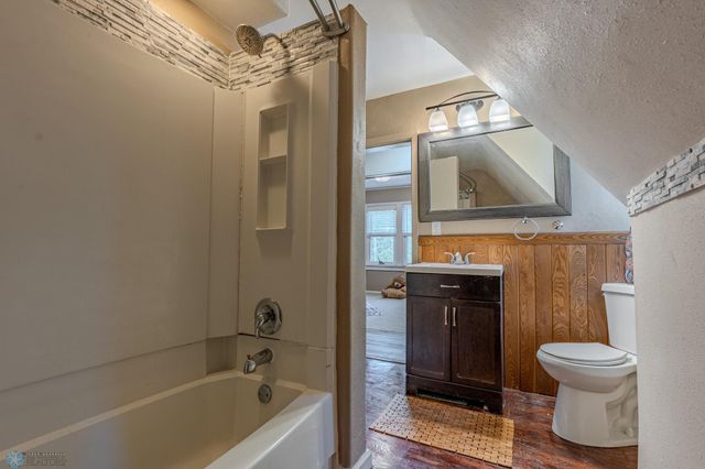 624 4th Street S, Moorhead, MN 56560