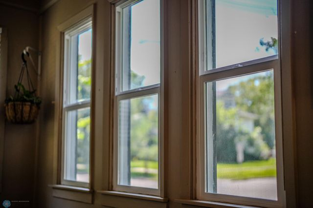 624 4th Street S, Moorhead, MN 56560