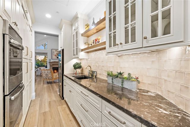 25702 Nellie Gail, Laguna Hills, CA 92653