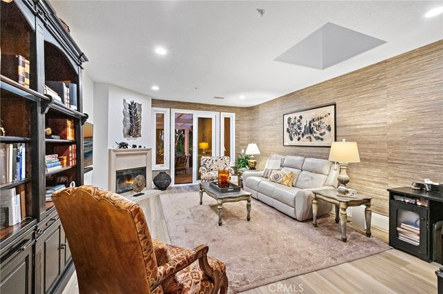 25702 Nellie Gail, Laguna Hills, CA 92653