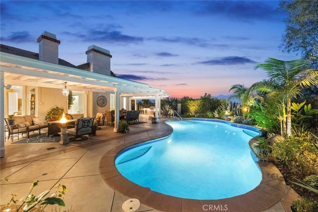 25702 Nellie Gail, Laguna Hills, CA 92653