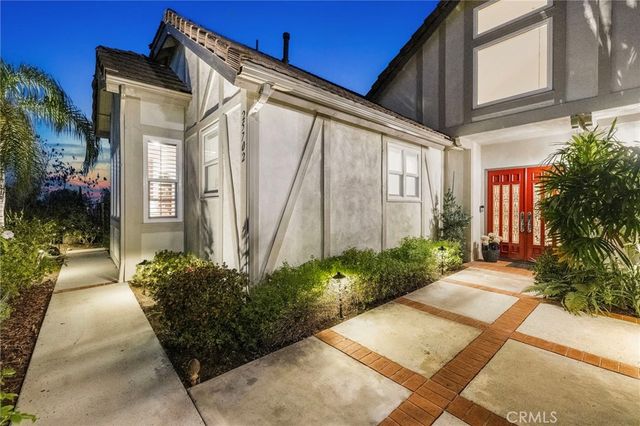 25702 Nellie Gail, Laguna Hills, CA 92653