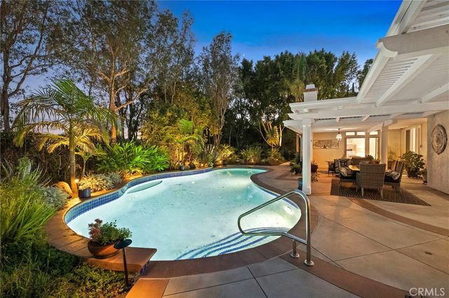 25702 Nellie Gail, Laguna Hills, CA 92653