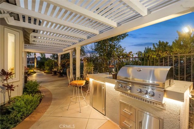 25702 Nellie Gail, Laguna Hills, CA 92653