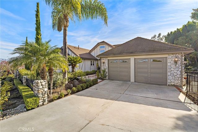 25702 Nellie Gail, Laguna Hills, CA 92653