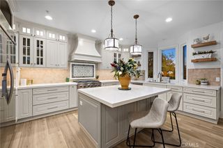 25702 Nellie Gail, Laguna Hills, CA 92653