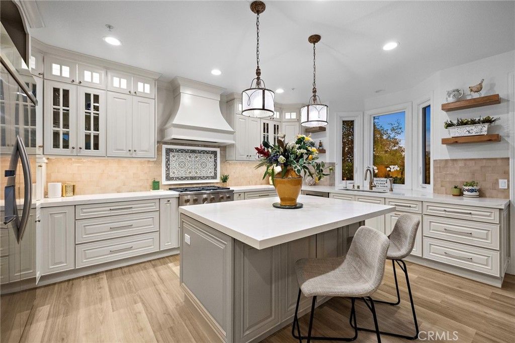 25702 Nellie Gail, Laguna Hills, CA 92653