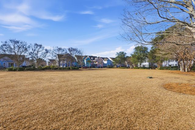 639 N Laurel Street, Summerville, SC 29483