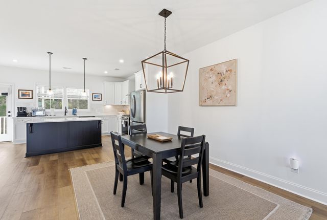 639 N Laurel Street, Summerville, SC 29483