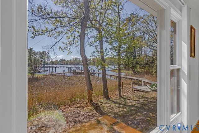 85 Circle Dr, Heathsville, VA 22473