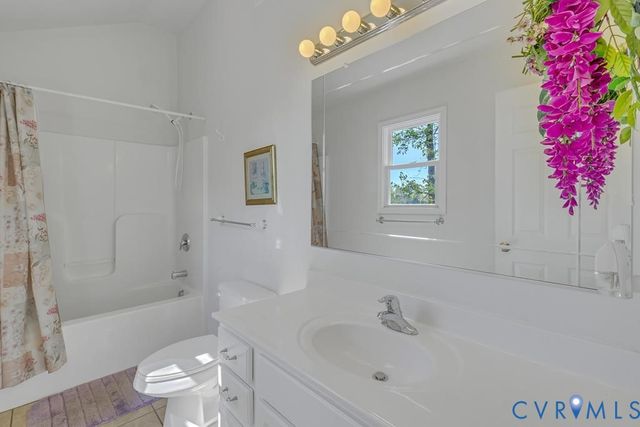85 Circle Dr, Heathsville, VA 22473