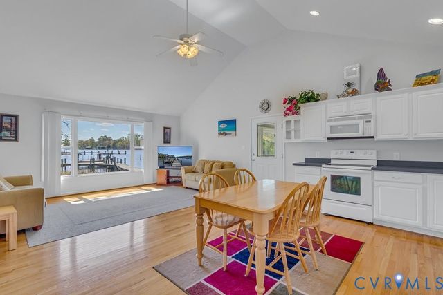 85 Circle Dr, Heathsville, VA 22473