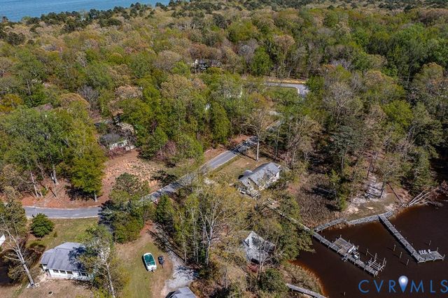 85 Circle Dr, Heathsville, VA 22473