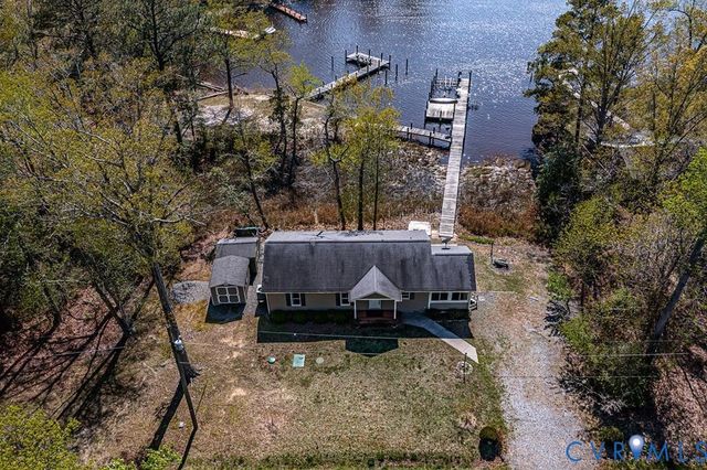 85 Circle Dr, Heathsville, VA 22473