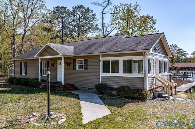 85 Circle Dr, Heathsville, VA 22473