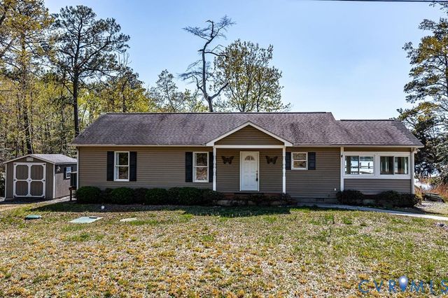 85 Circle Dr, Heathsville, VA 22473