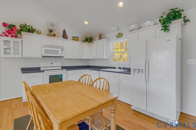 85 Circle Dr, Heathsville, VA 22473