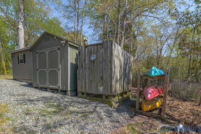 85 Circle Dr, Heathsville, VA 22473