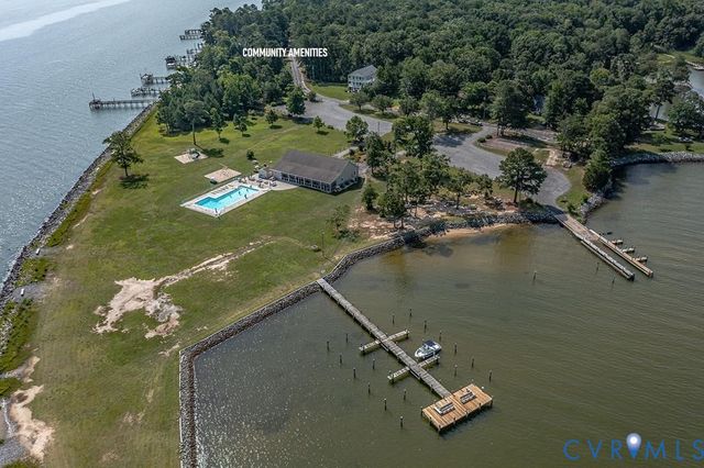85 Circle Dr, Heathsville, VA 22473