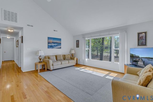 85 Circle Dr, Heathsville, VA 22473