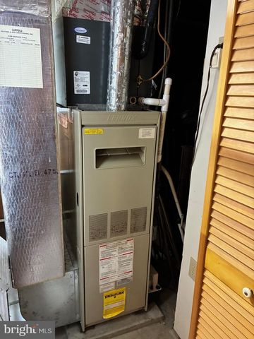 508 HILLSIDE CT, Hamburg, PA 19526