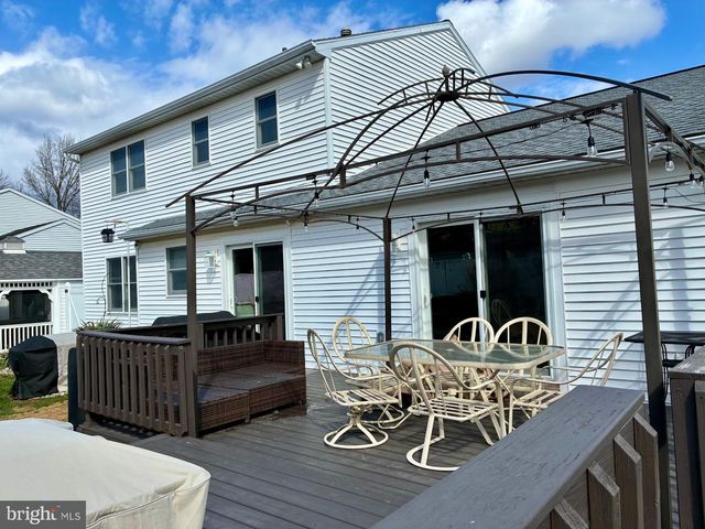 508 HILLSIDE CT, Hamburg, PA 19526