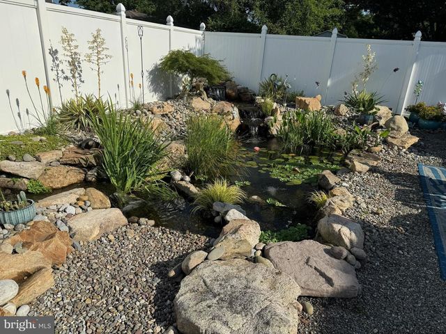 508 HILLSIDE CT, Hamburg, PA 19526