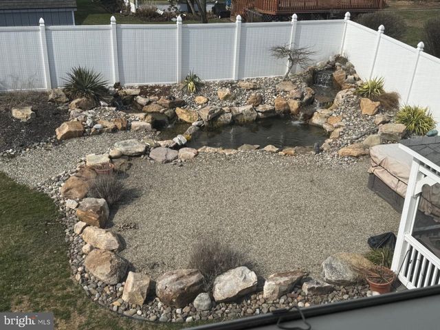 508 HILLSIDE CT, Hamburg, PA 19526