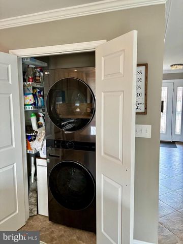 508 HILLSIDE CT, Hamburg, PA 19526