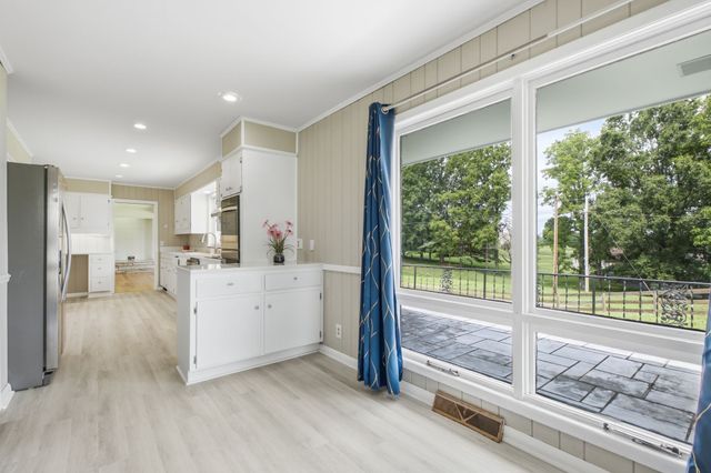 676 Ferguson Hill Rd, Lafayette, TN 37083