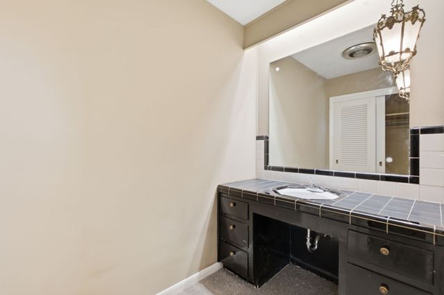 676 Ferguson Hill Rd, Lafayette, TN 37083