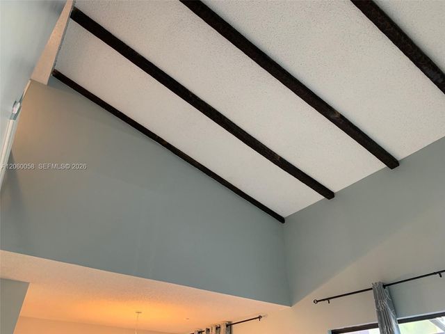 305 Bonnie Brae Way 27, Hollywood, FL 33021