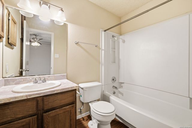 4927 Ty Terrace St Apt 3, San Antonio, TX 78229