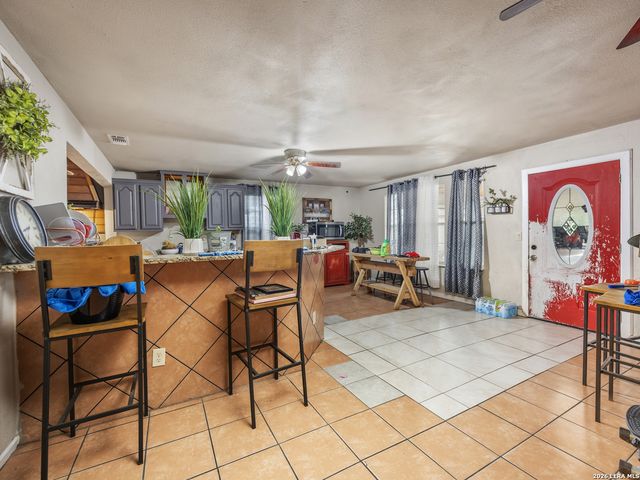 346 Alice Fay Ave, San Antonio, TX 78237