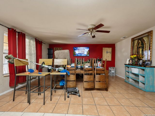 346 Alice Fay Ave, San Antonio, TX 78237