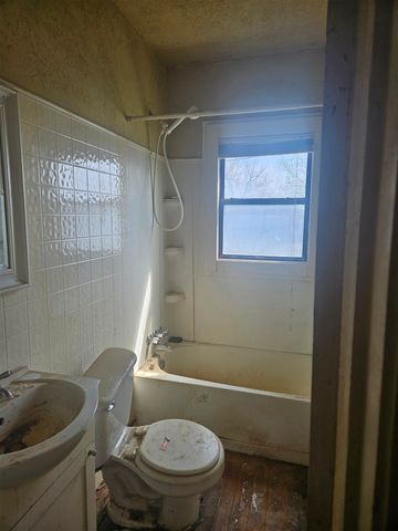 2601 SW A Ave, Lawton, OK 73505